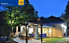 Private Beachfront House Irene Mare, Serene Views